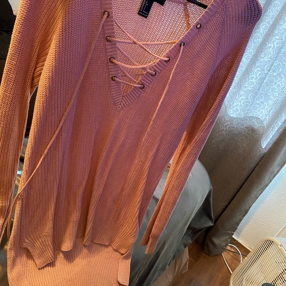 Long sleeve mesh, knit top - Picture 2 of 4